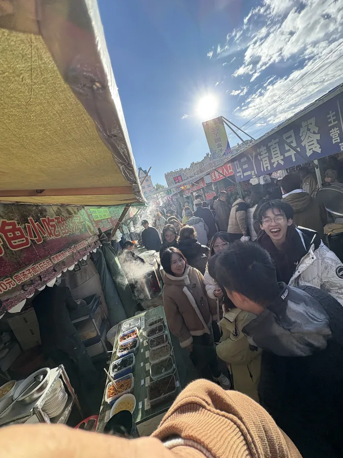 最后一天的河西早市，6人被酸汤子单杀。
