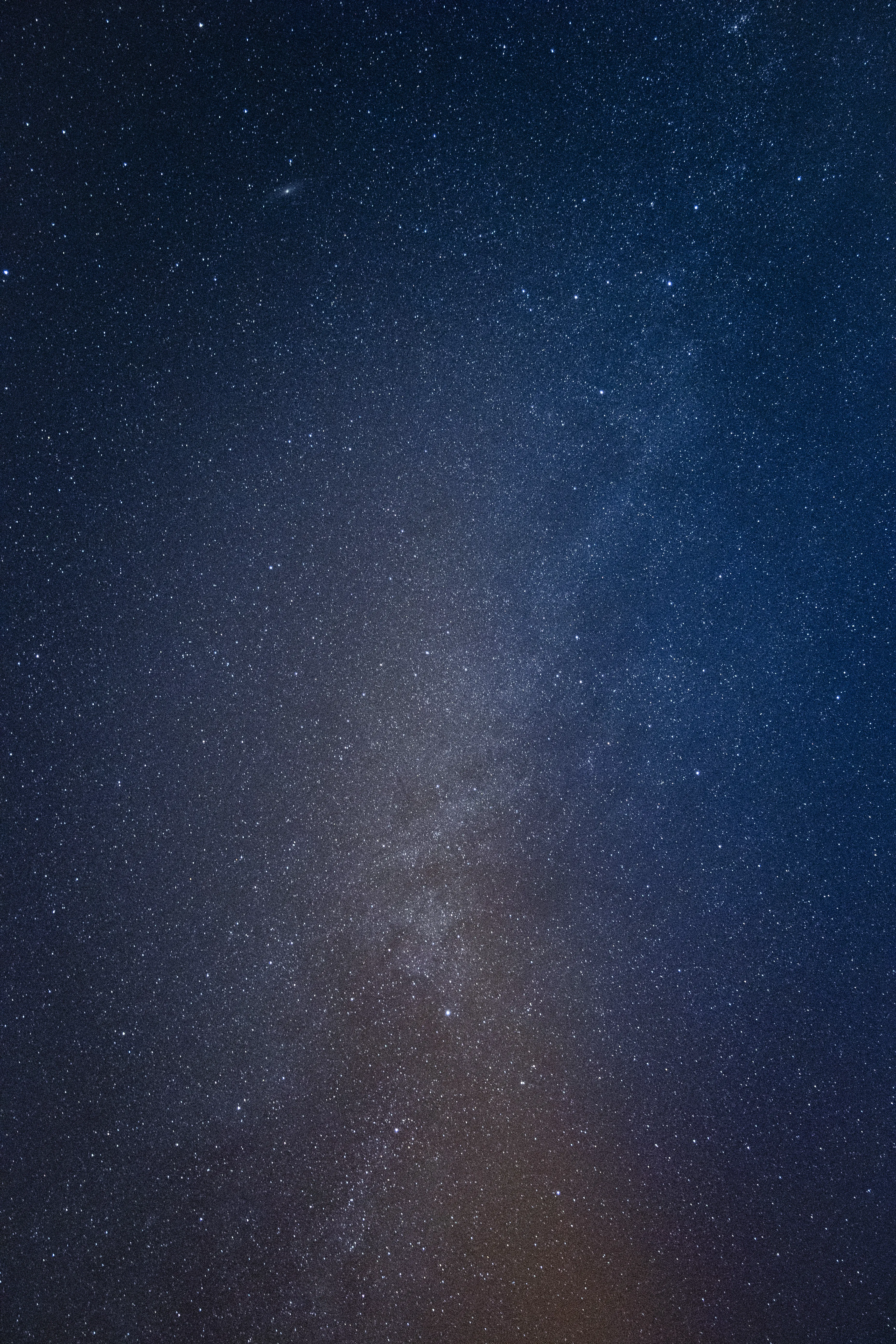 在中国冷极第一次抚摸夜幕星空，感受宇宙震撼人心的力量。